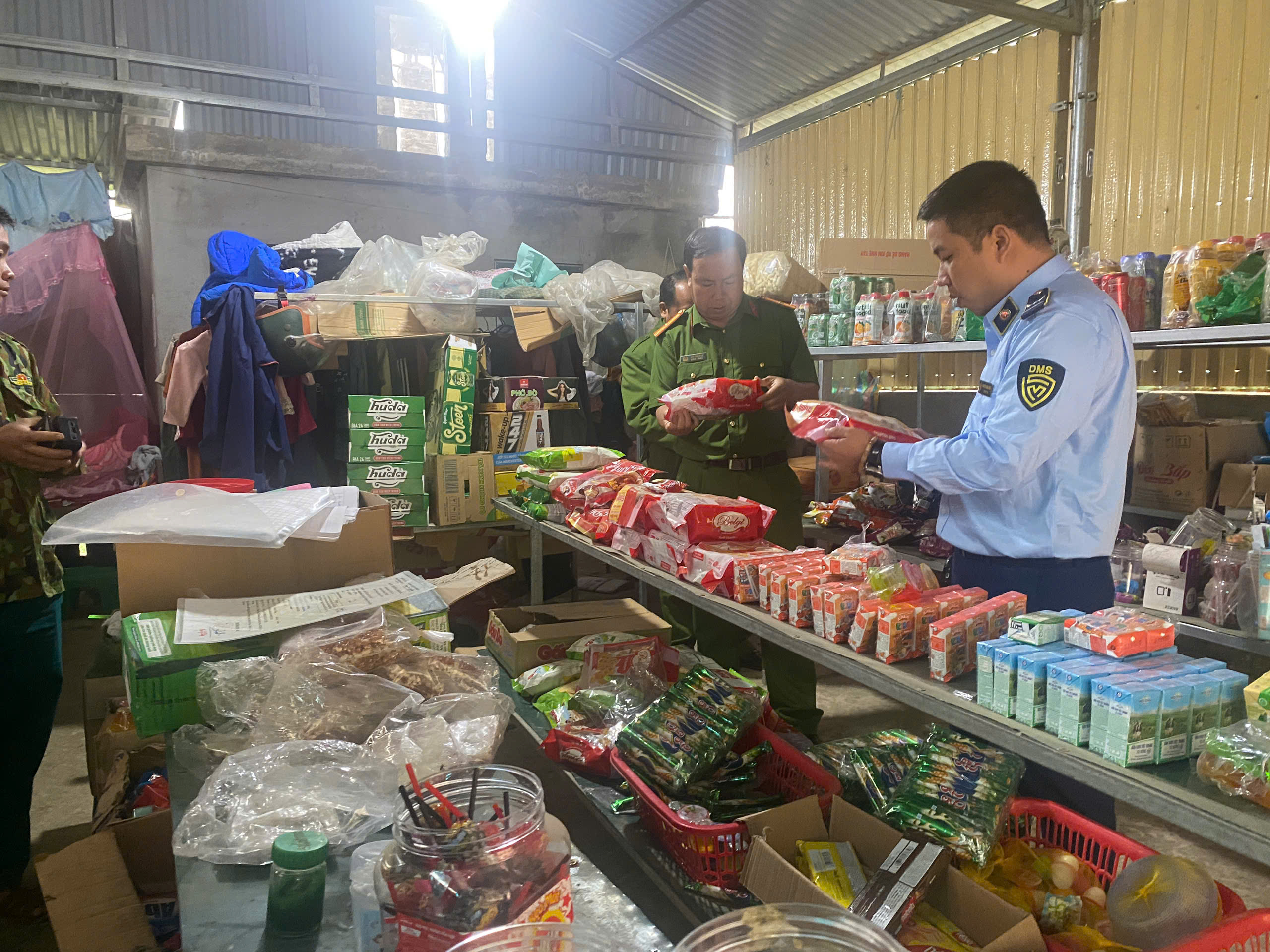 Đội QLTT số 7: Tăng cường kiểm tra, giám sát trong những tháng cuối năm 2025